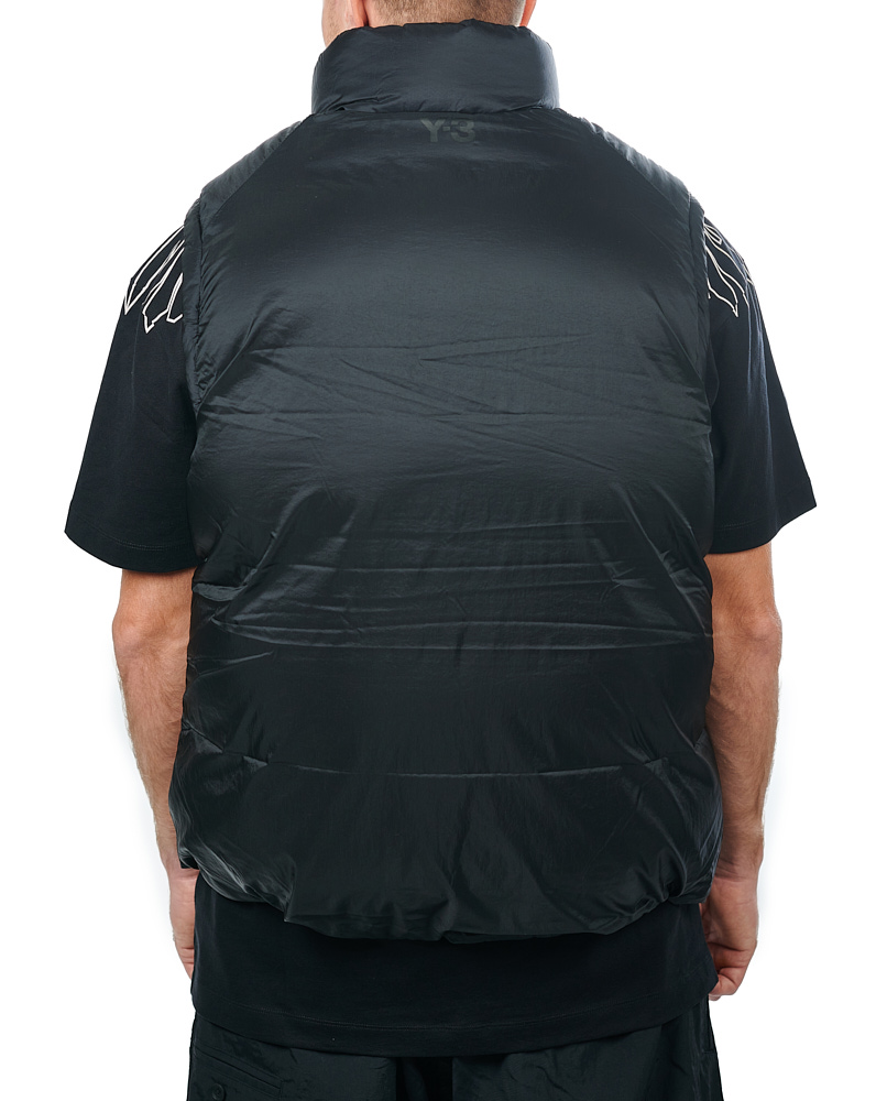 Жилет Y-3 от итальянских брендов в интернет магазине egoist-magazin.ru 9 Жилет Y-3 Y-3 Модная итальянская одежда для мужчин 9